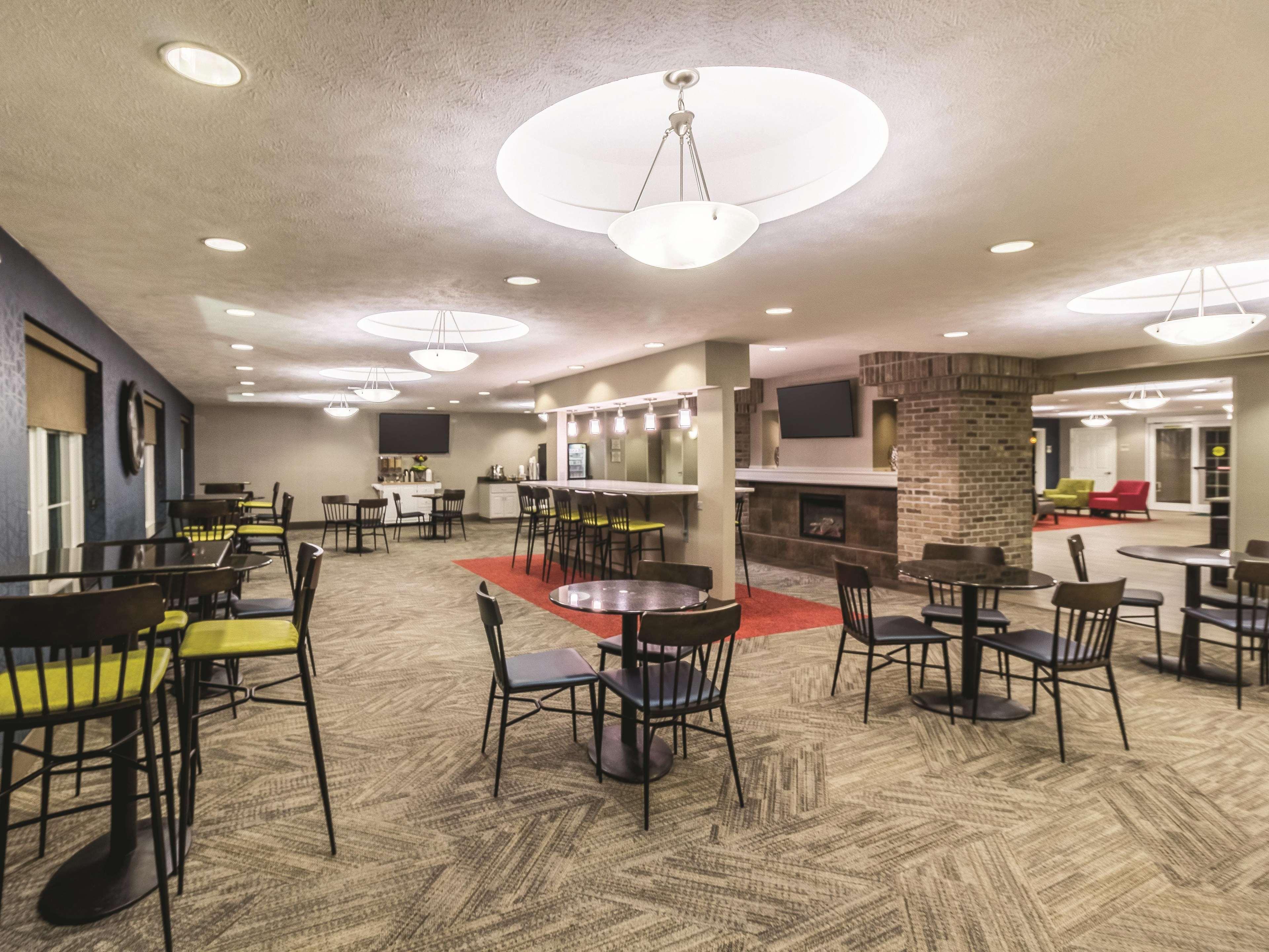 Hotel La Quinta By Wyndham Fargo-Medical Center Zewnętrze zdjęcie